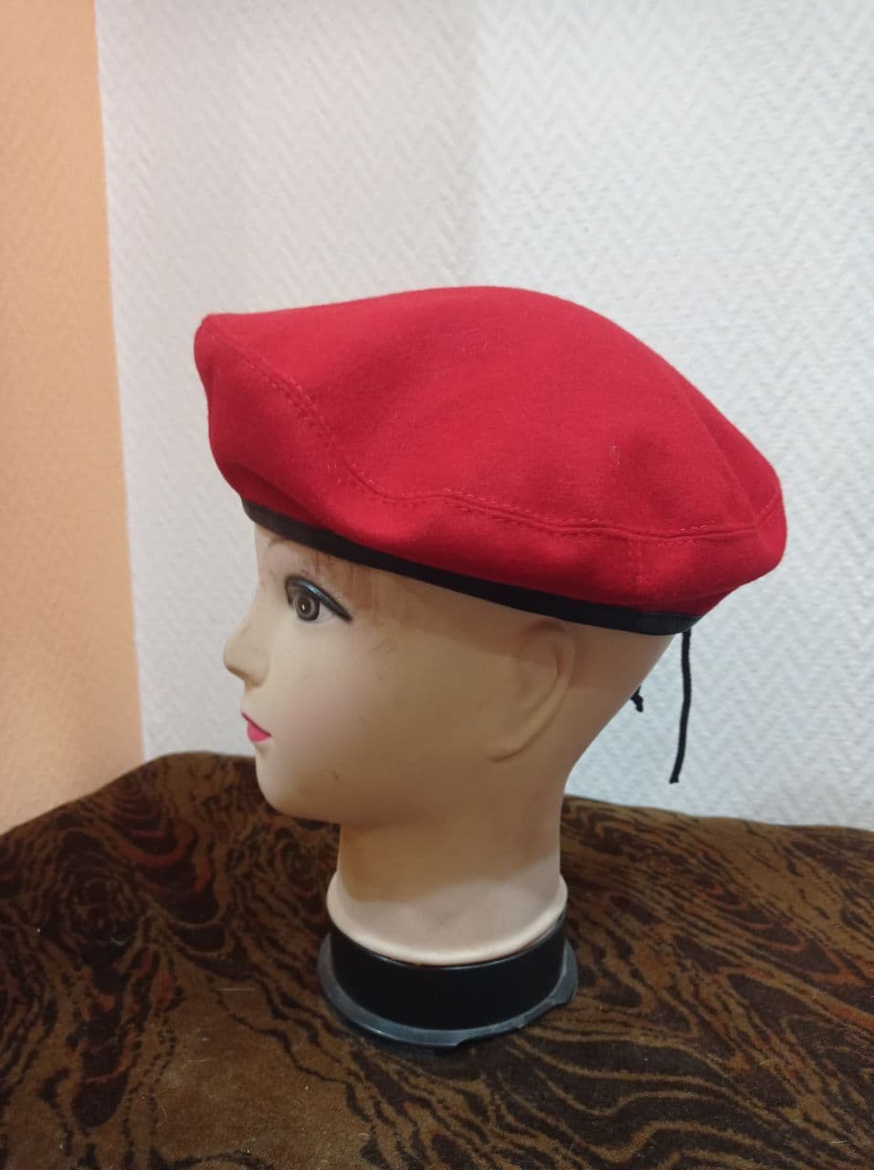 Берет кадетский